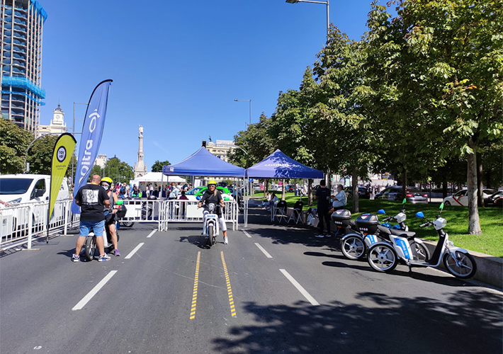 foto noticia Cooltra y hoy-voy impulsan la conducción responsable de motosharing en Madrid.